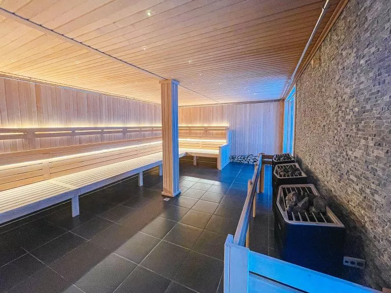Спецпредложение Специальное предложение на посещение термального комплекса SunShine Park в Отеле 28 на горнолыжном курорте Роза Хутор
